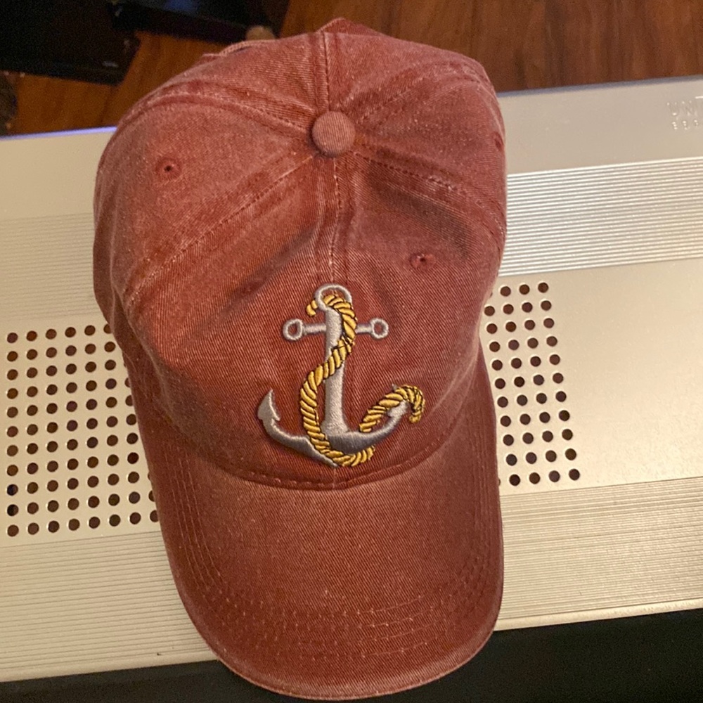 Hats for men red